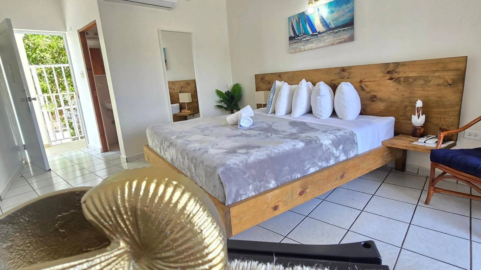 Nautilus By La Jamaca Hotels-Downtown La Parguera Las Las Lajas