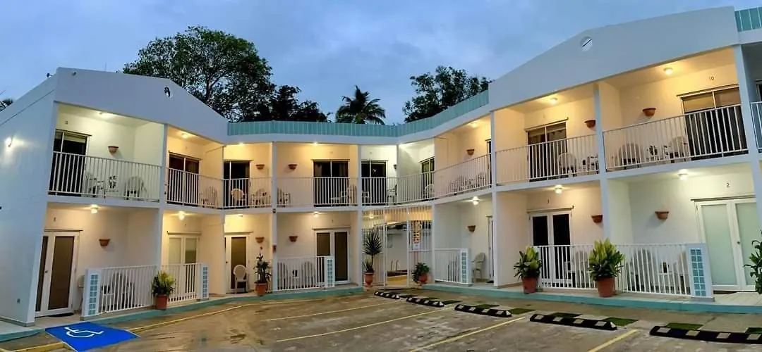 호텔 Nautilus By La Jamaca Hotels-Downtown La Parguera 라하스