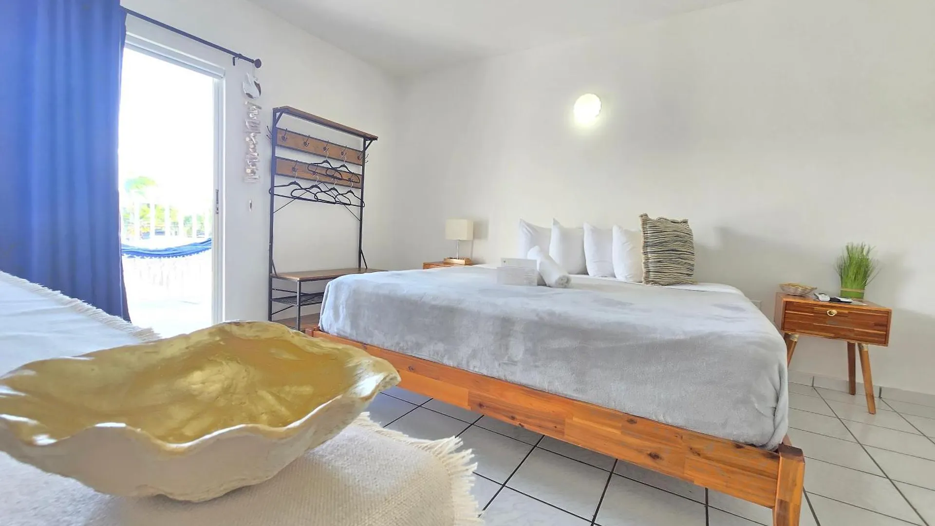 Nautilus By La Jamaca Hotels-Downtown La Parguera 라하스 푸에르토리코