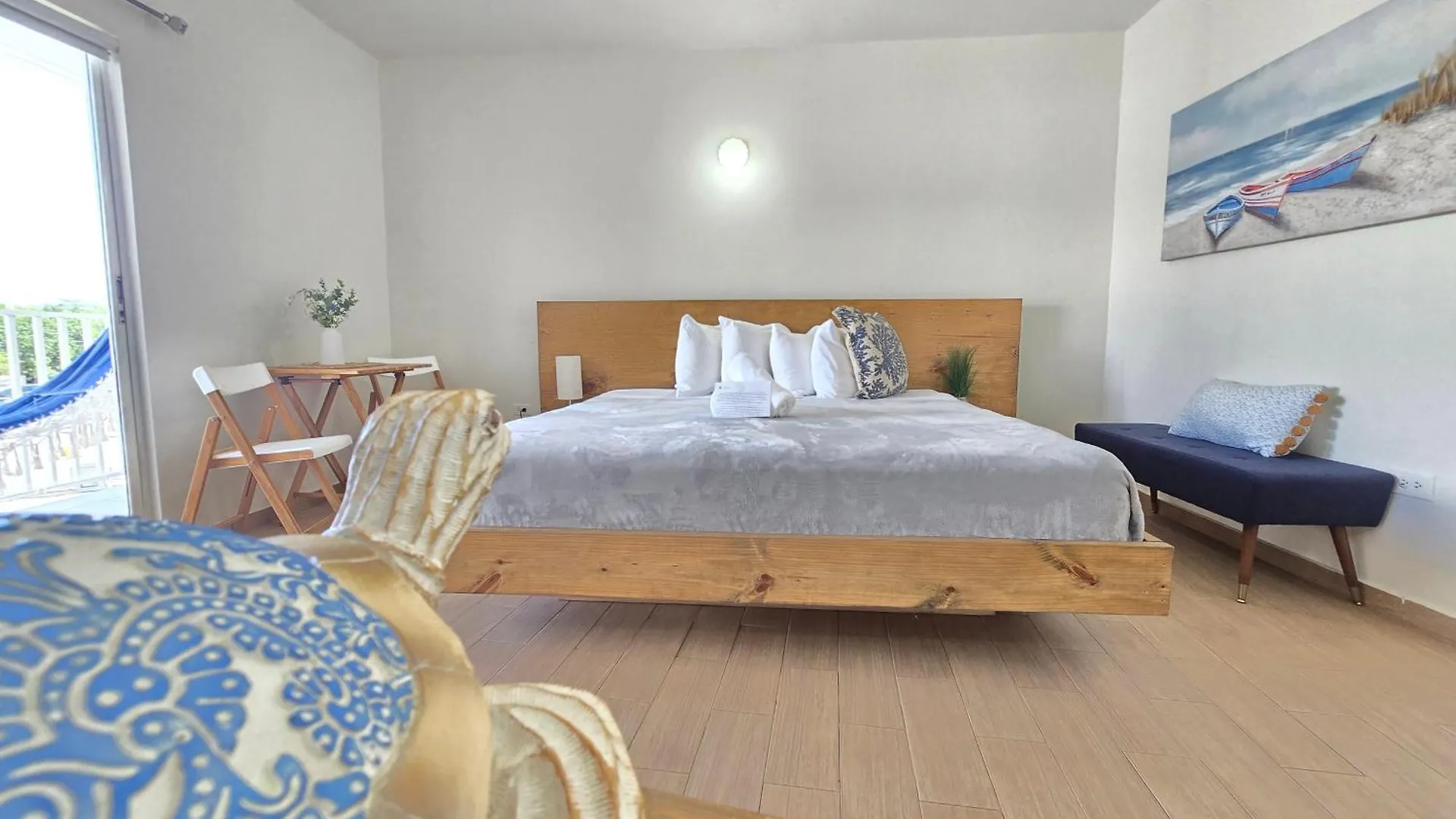 Nautilus By La Jamaca Hotels-Downtown La Parguera 라하스